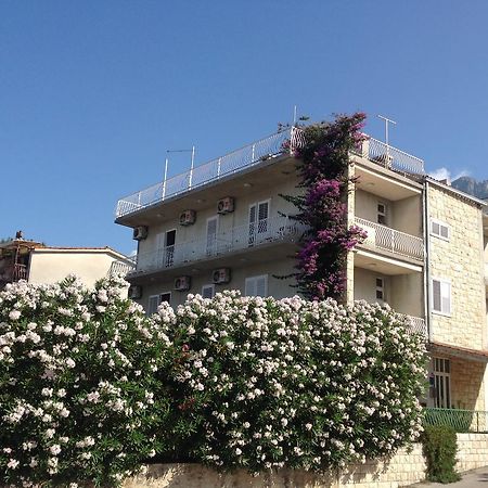 Bed & Breakfast Batosic ماكارسكا المظهر الخارجي الصورة