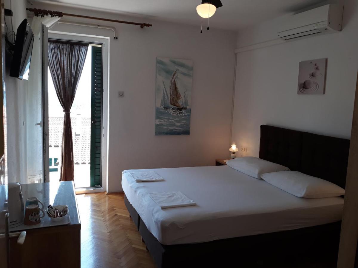 Bed & Breakfast Batosic ماكارسكا المظهر الخارجي الصورة