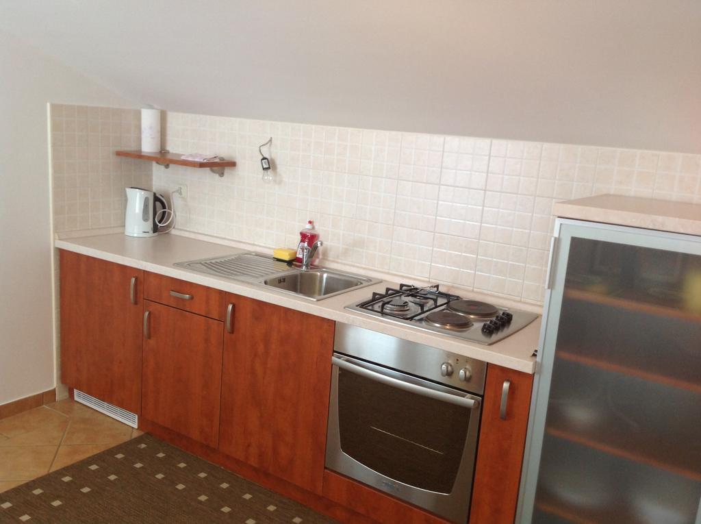 Bed & Breakfast Batosic ماكارسكا المظهر الخارجي الصورة