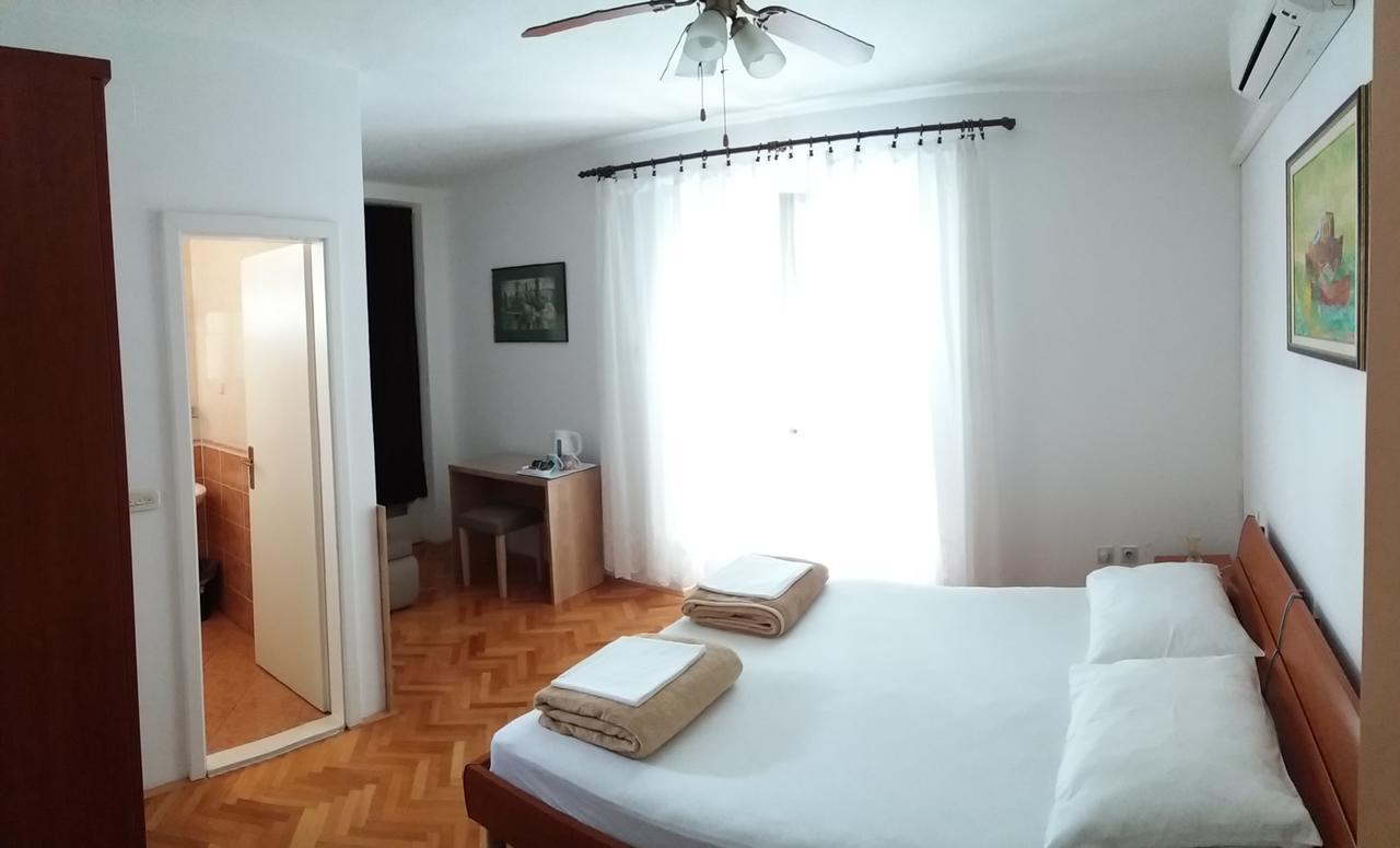 Bed & Breakfast Batosic ماكارسكا المظهر الخارجي الصورة